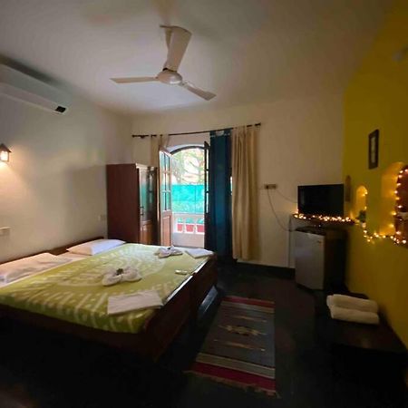 Room By The Beach - Calangute Esterno foto