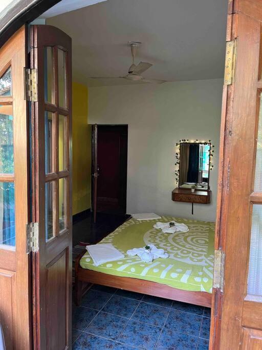 Room By The Beach - Calangute Esterno foto